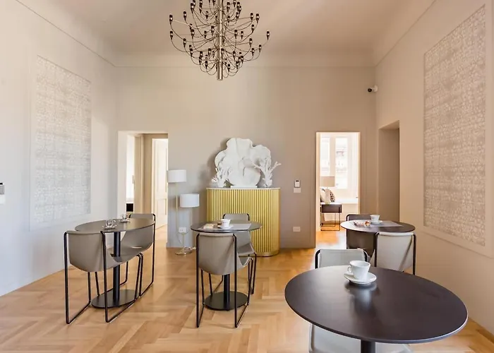 Apollo Guest house Syracuse