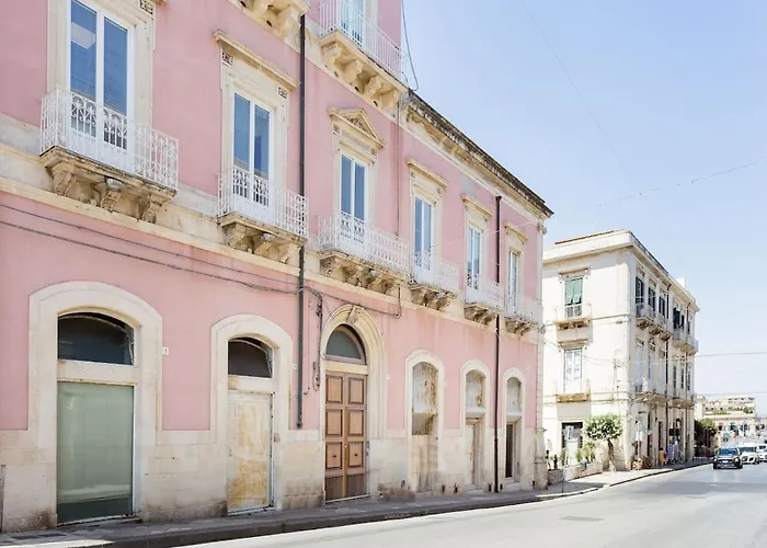 Guest house Apollo 4*