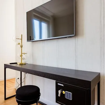 Apollo Συρακούσες