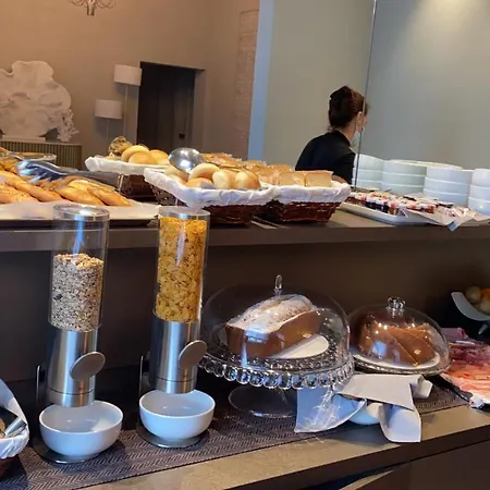 Πανσιόν Apollo